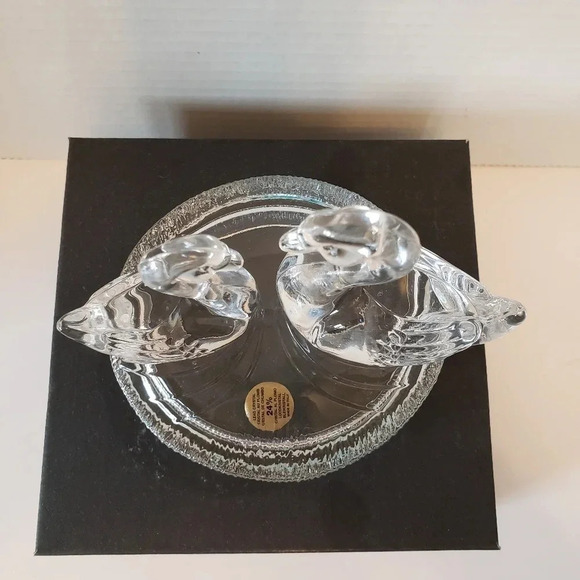 Vintage  Royal Italian Crystal Rock Swan and Cygnet. - Picture 3 of 8